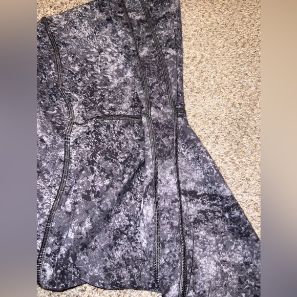 Lululemon Align Pant II 25" size 6 Area Ice Grey - Picture 8 of 10